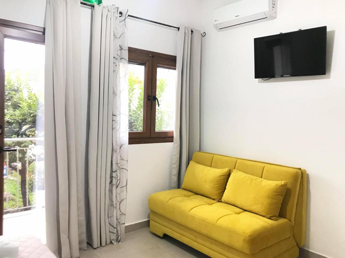 Valeriana Studios Parga Exterior photo